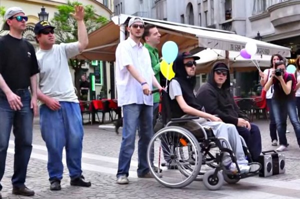 Zseniális videó magyar fiataloktól, hogy kicsit beleláss a fogyatékosok lelkébe